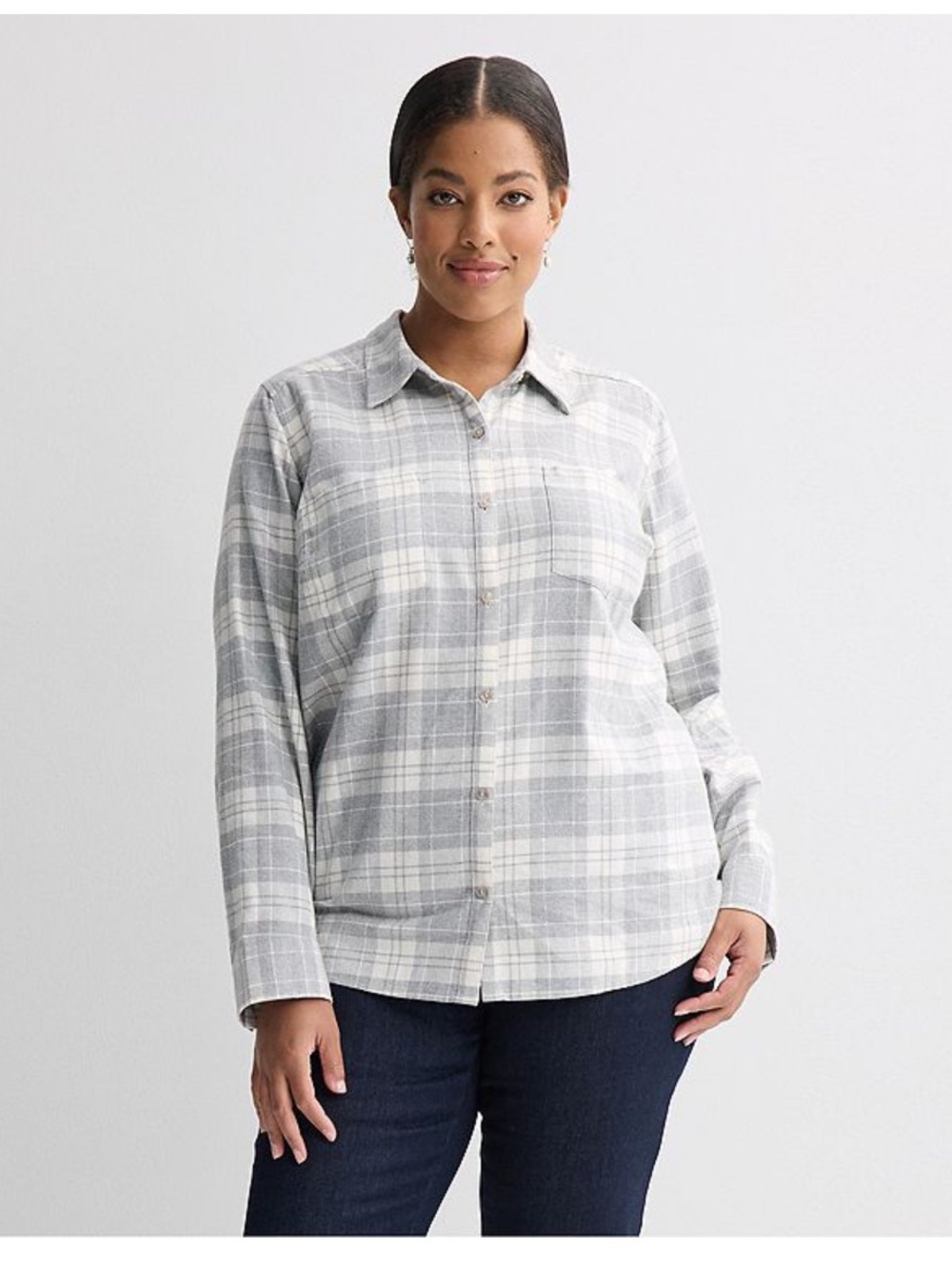 Croft & Barrow NWT Classic Gray Plaid Button-Up Womens Shirt